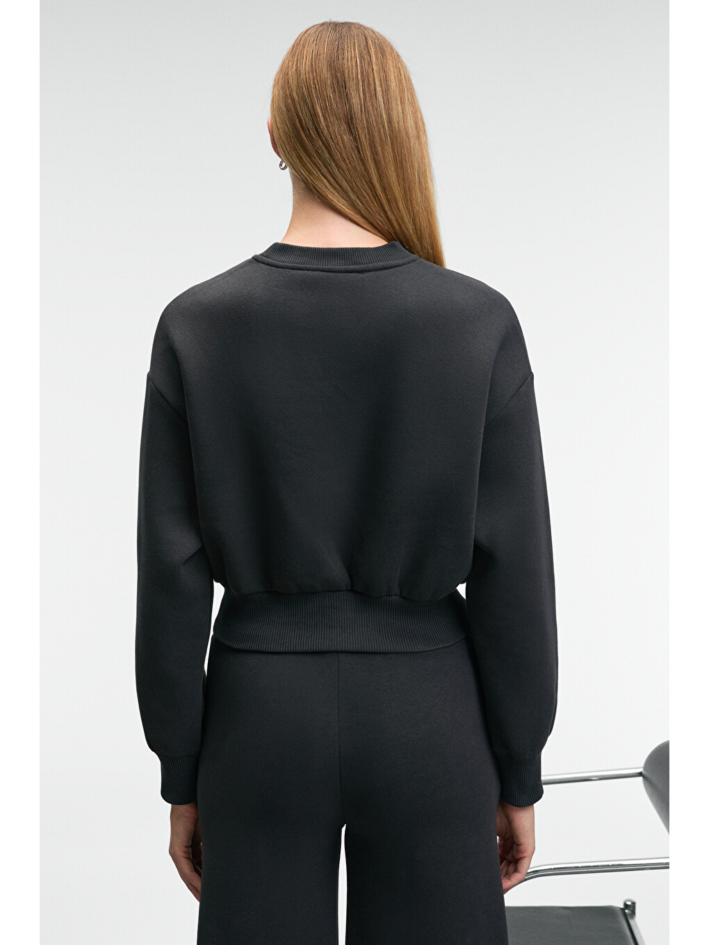 Karalıs Kadın Pamuklu Bisiklet Yaka Crop Antrasit Sweatshirt-2