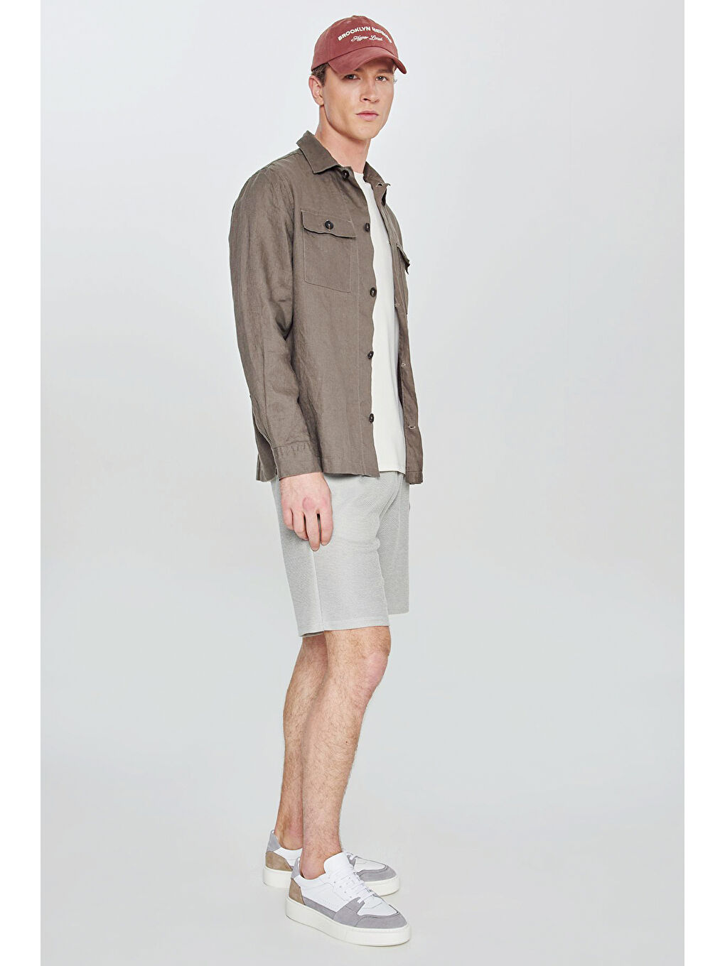 Erkek Haki Pamuklu Standart Fit Normal Kesim Beli Bağlamalı Yan Cepli Örme Şort-2