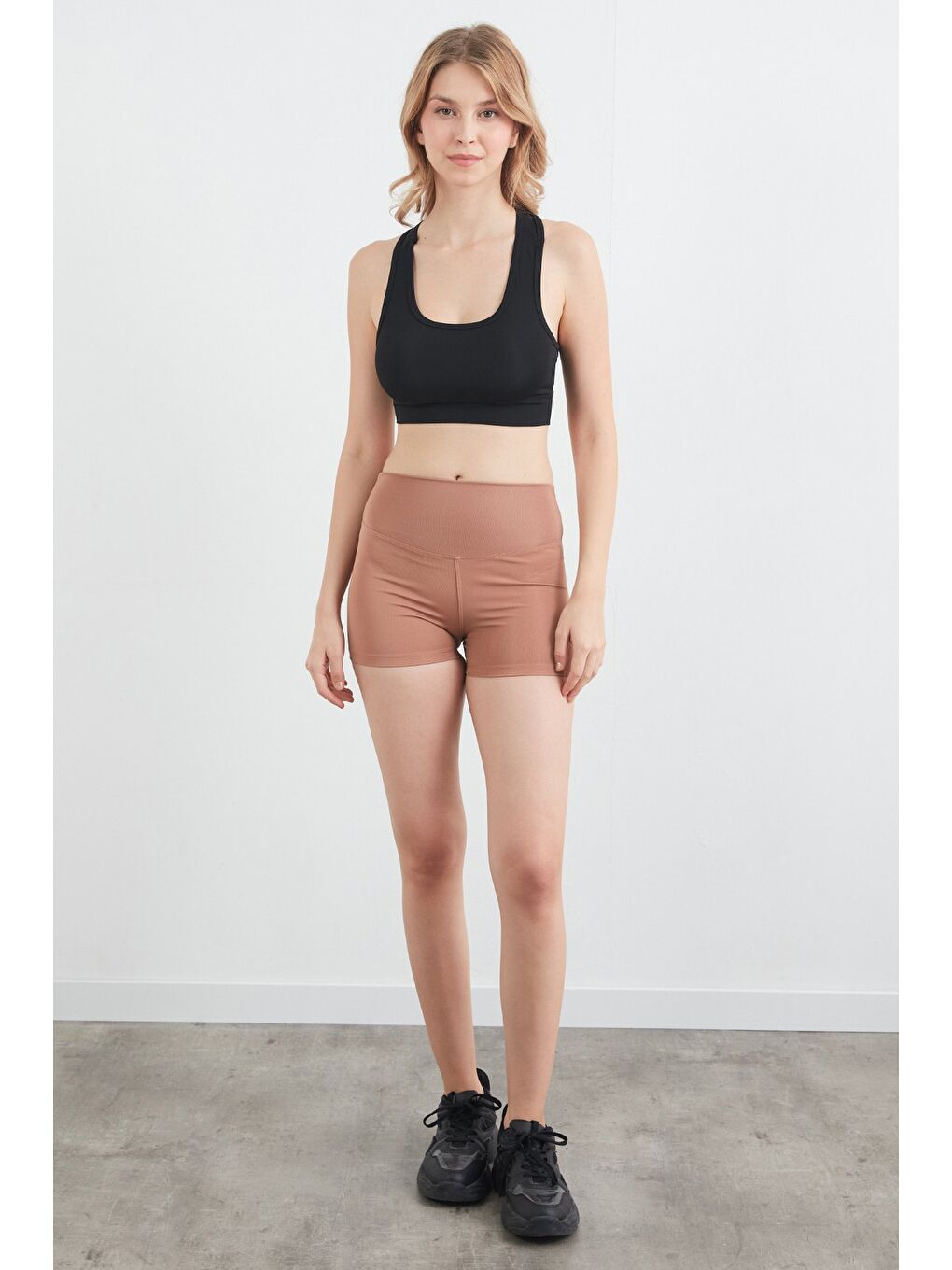 Bej Active Yazı Baskılı Dalgıç Kumaş Biker Tayt