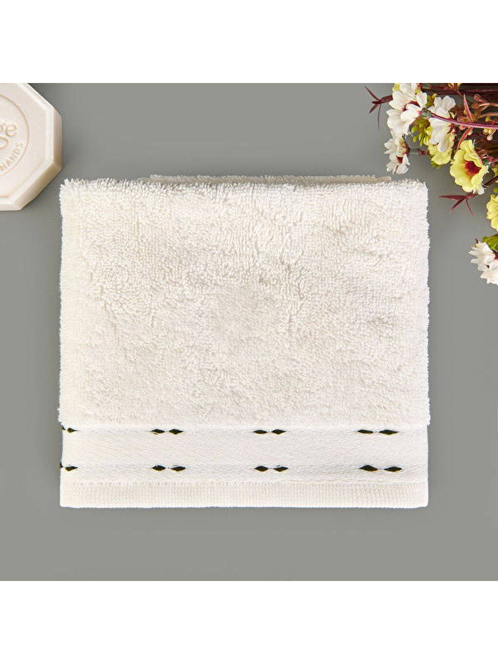 Lila Soft Tiny El Havlusu - Ekru / Yeşil - 30x50 cm