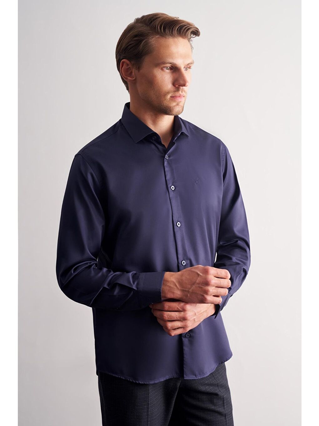 Lacivert Yarım İtalyan Yaka Saten Uzun Kol Slim Fit %100 Pamuk Gömlek 1004255188-2