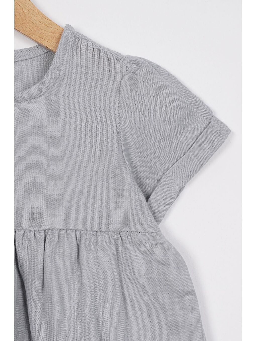 Gri Bisiklet Yaka Şapka Aksesuarlı Kız Çocuk Elbise-1