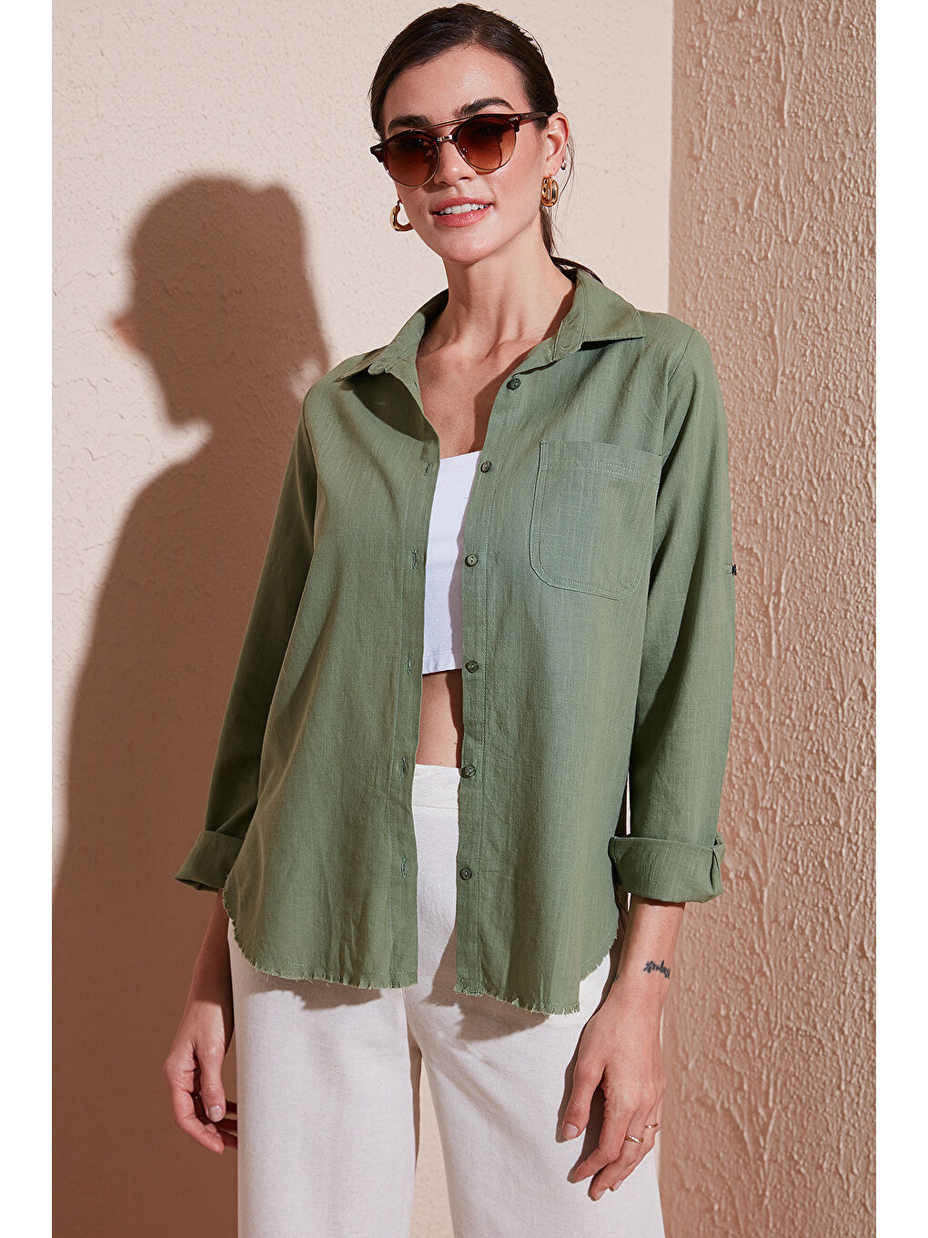 Haki Pamuklu Regular Fit Cepli Gömlek Cf25S16992-4