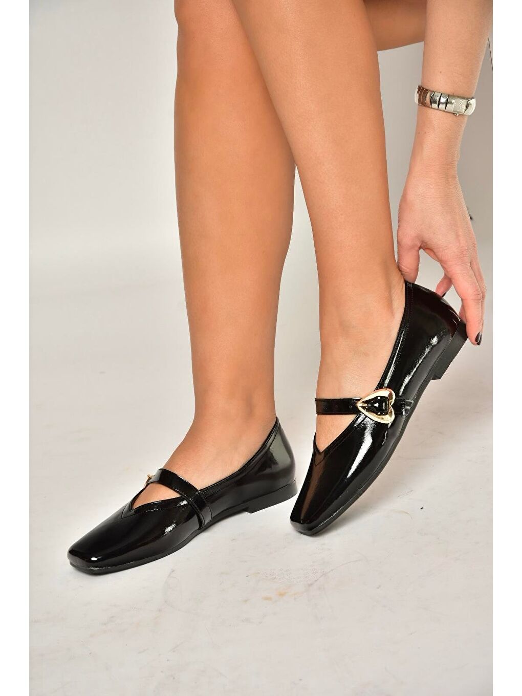 Siyah Kadın Babet Y726632608-4