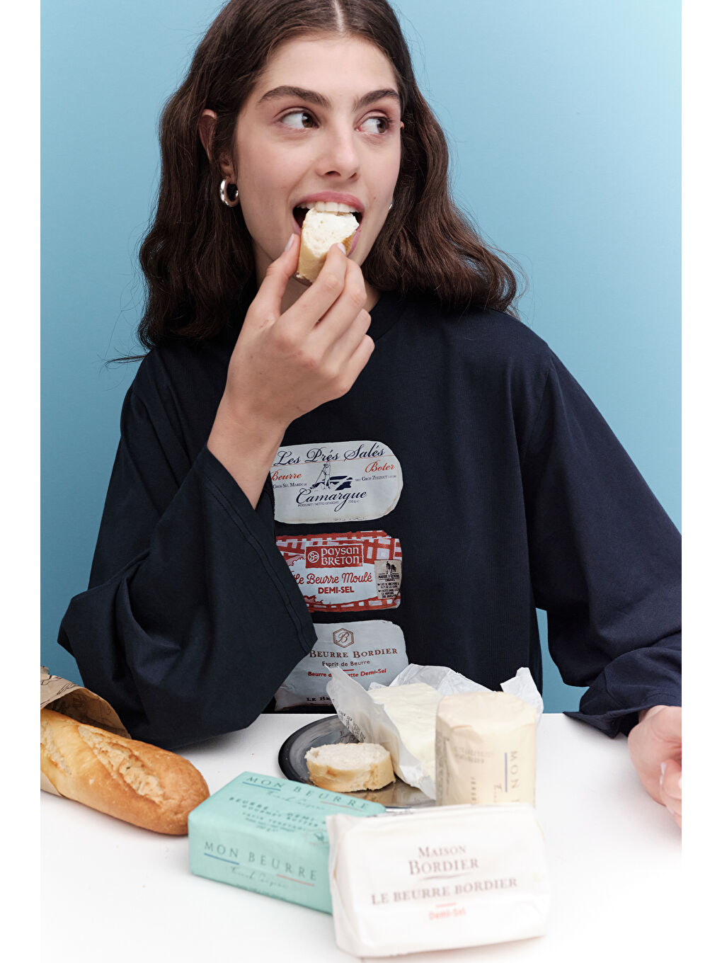 Siyah Baskılı Crop Uzun Kol T-Shırt Butter