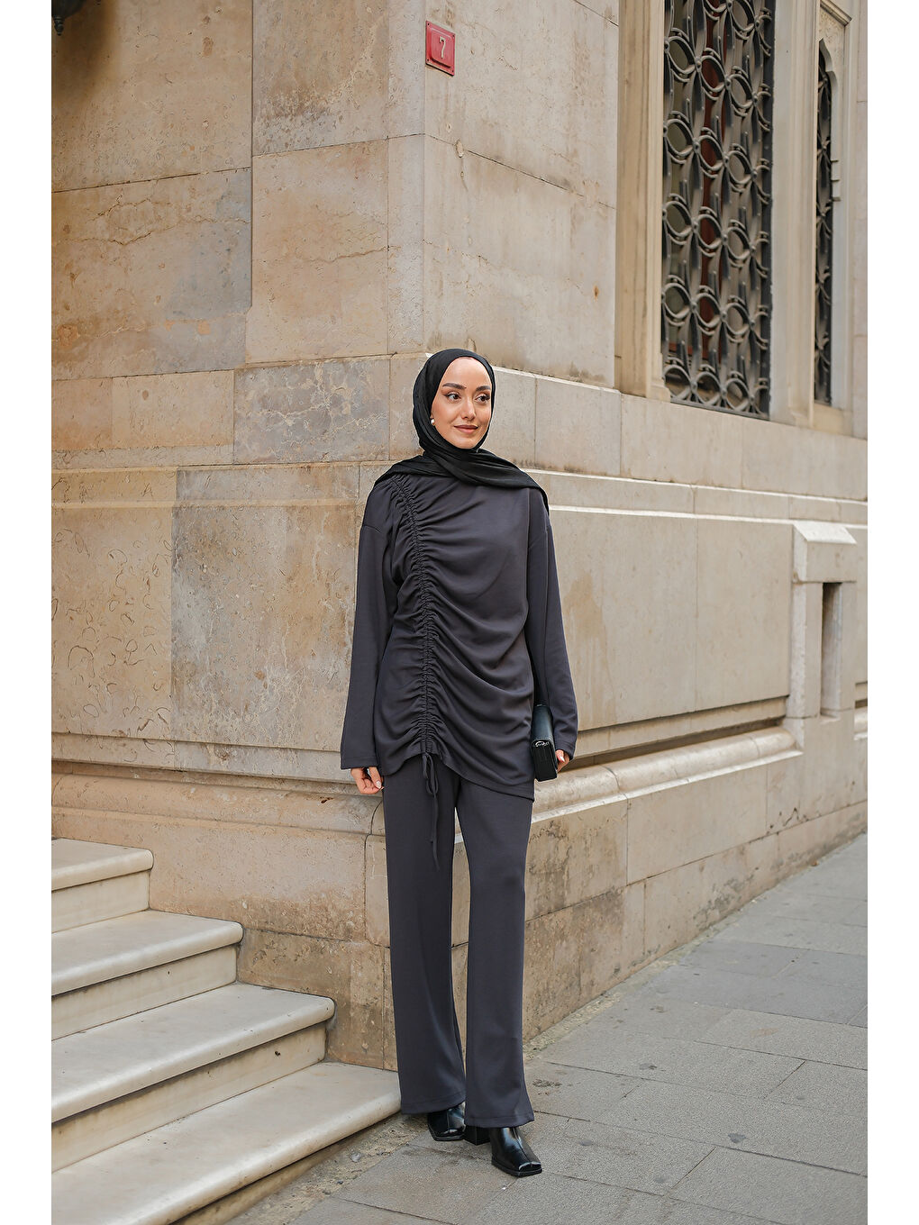 Gri Kadın Lastik Detay İkili Takım Füme-1