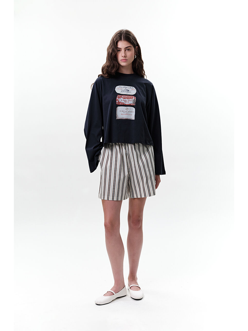 Siyah Baskılı Crop Uzun Kol T-Shırt Butter-3