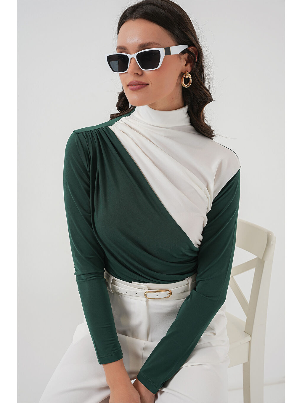 940 Büzgü Detaylı Sandy Bluz - Zümrüt Yeşili-3
