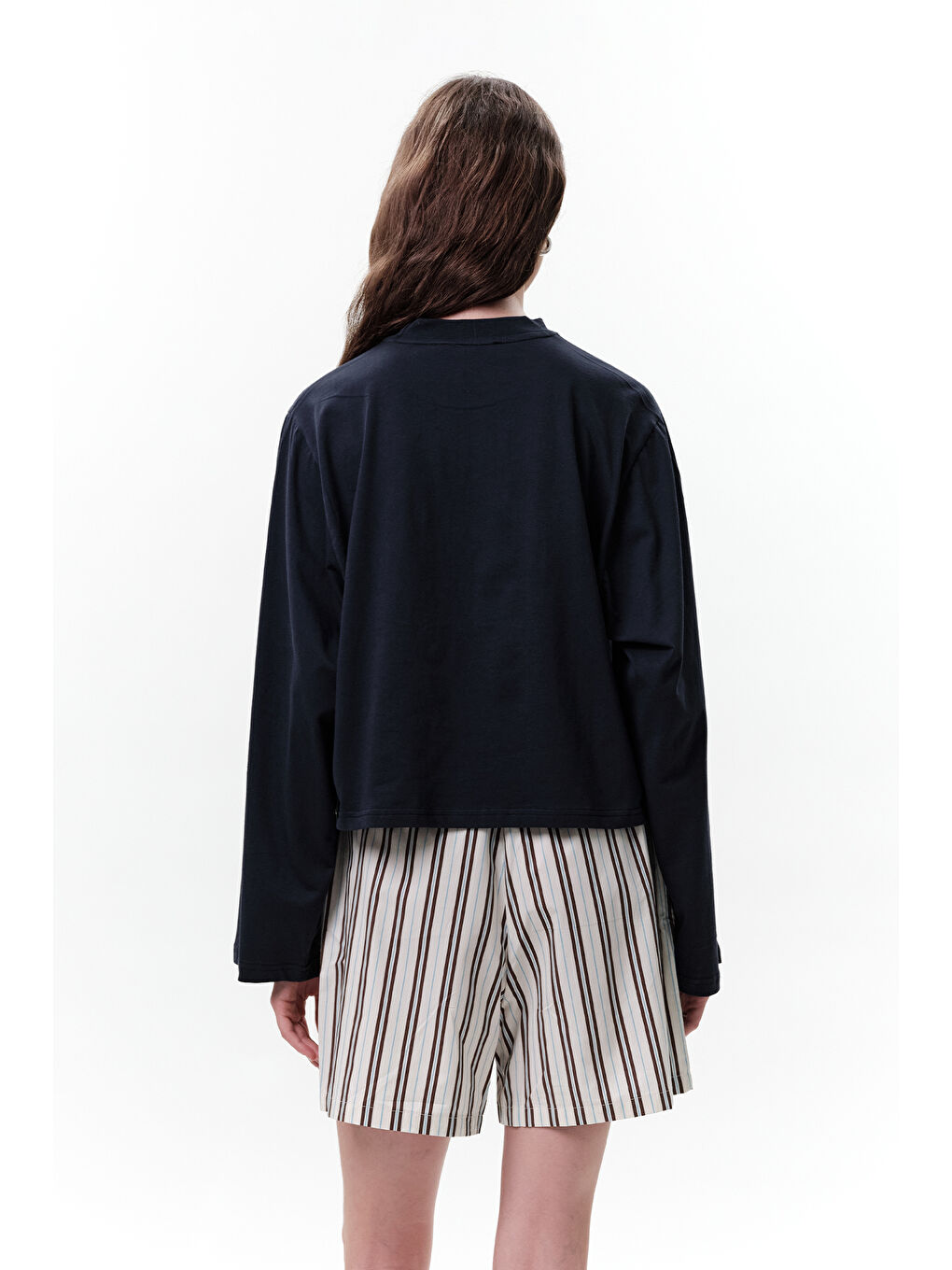 Siyah Baskılı Crop Uzun Kol T-Shırt Butter-5