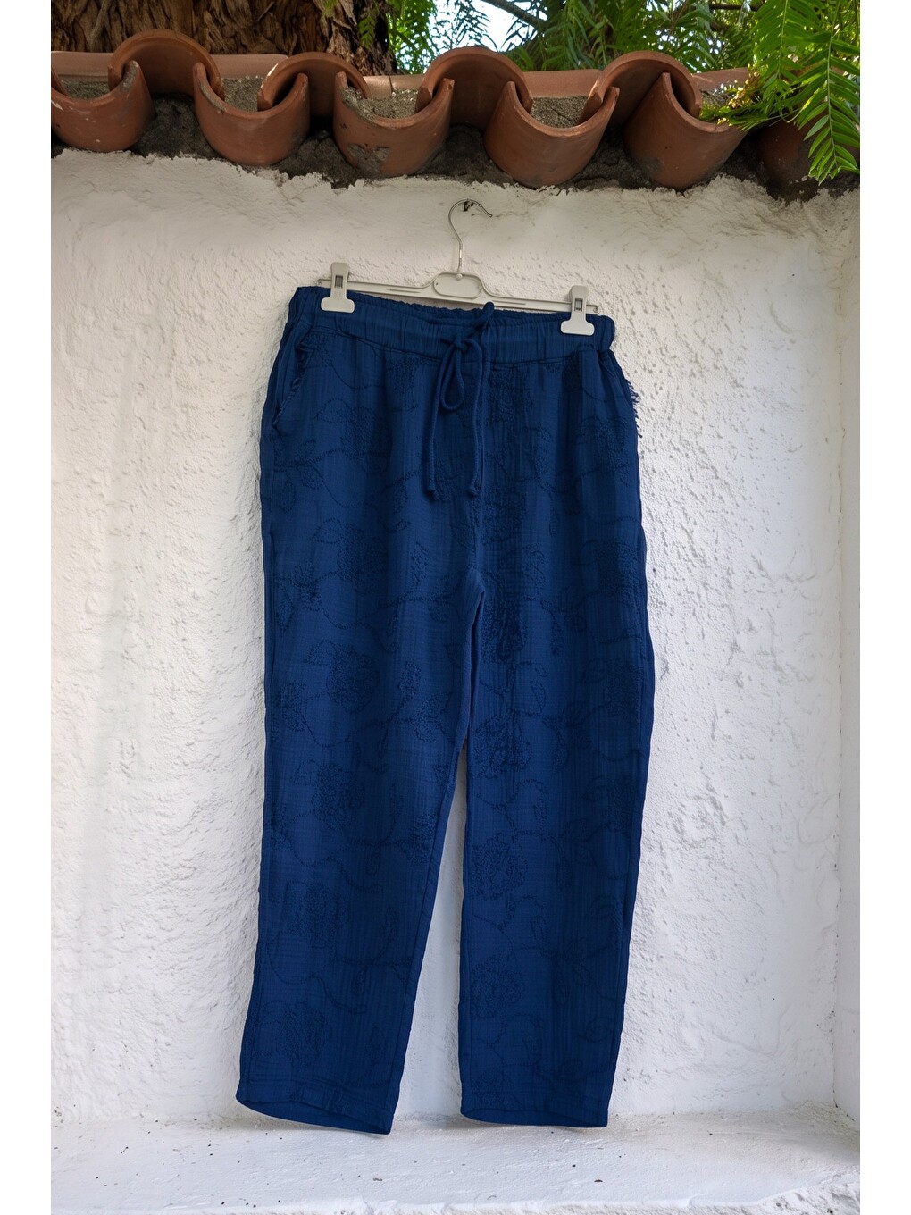 Lacivert Cepli Brodeli Lastikli Ve Bağlamalı Bel Düz Paça Casual Müslin Dokuma Pantolon 98 60-1