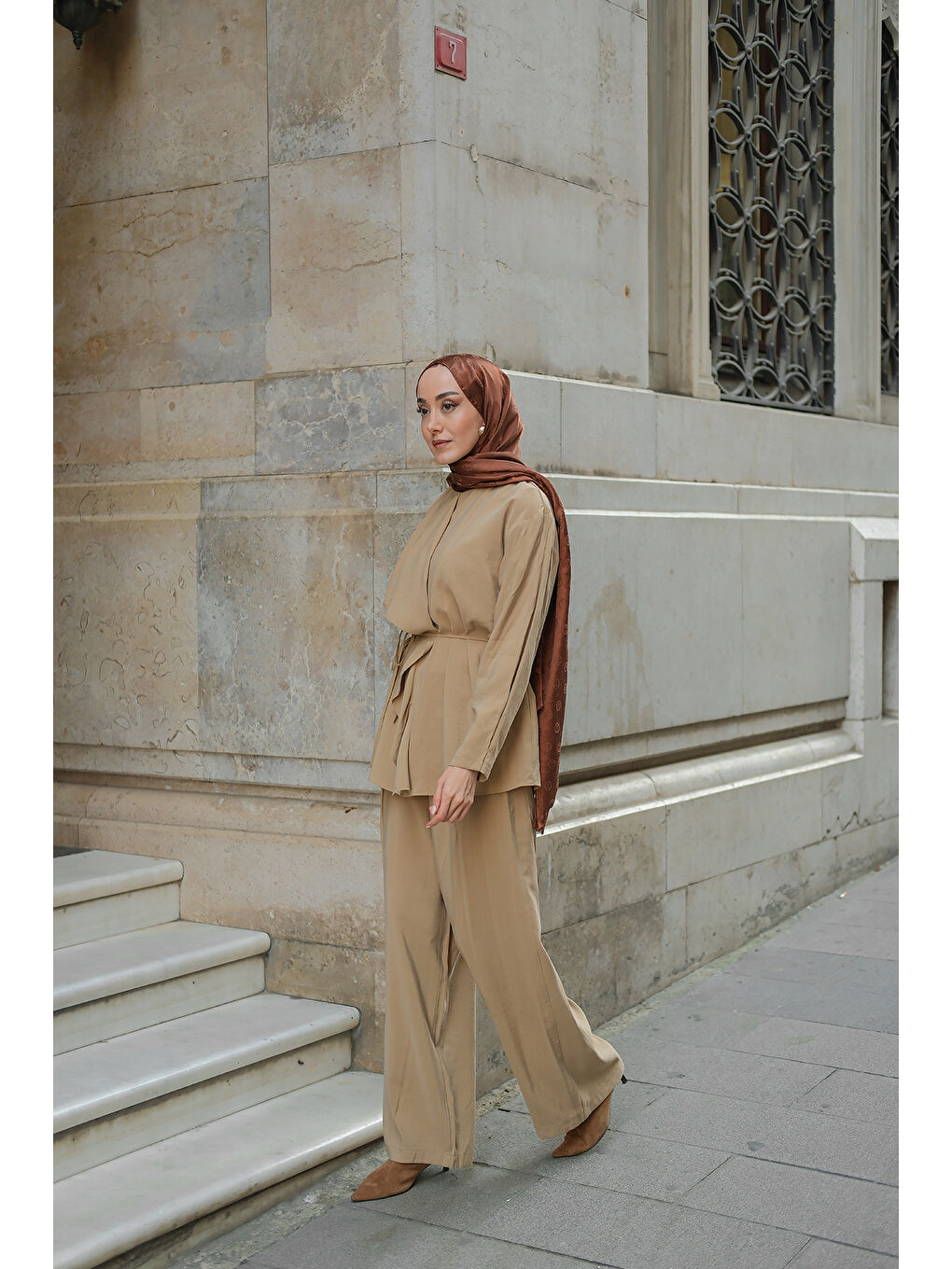 Bej Kadın Ön Büzgülü İkili Takım Vizon-1