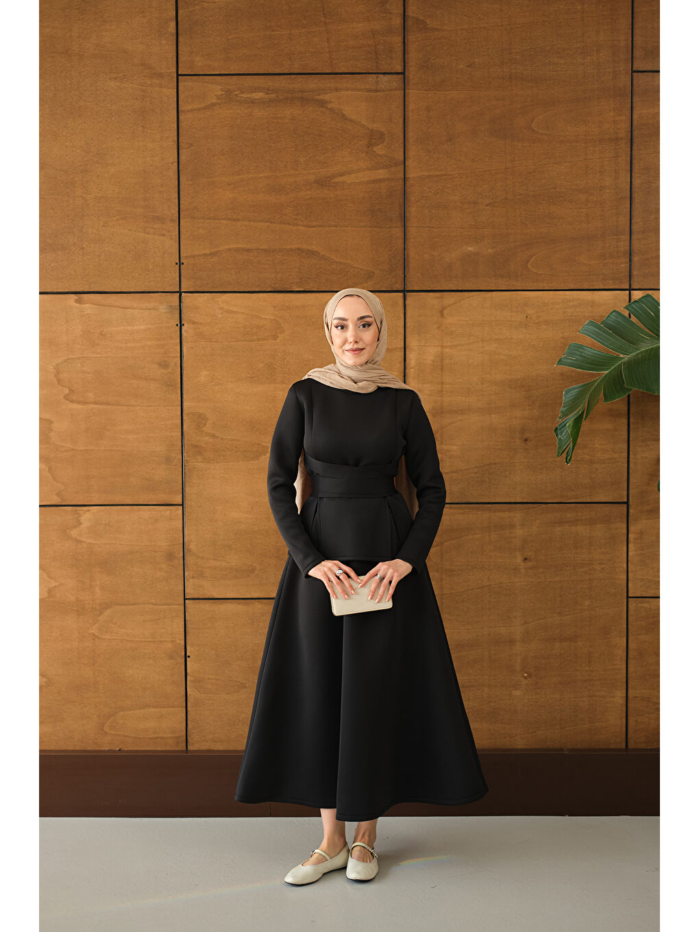 Kadın Bel Bağlamalı Etekli Takım Siyah-4