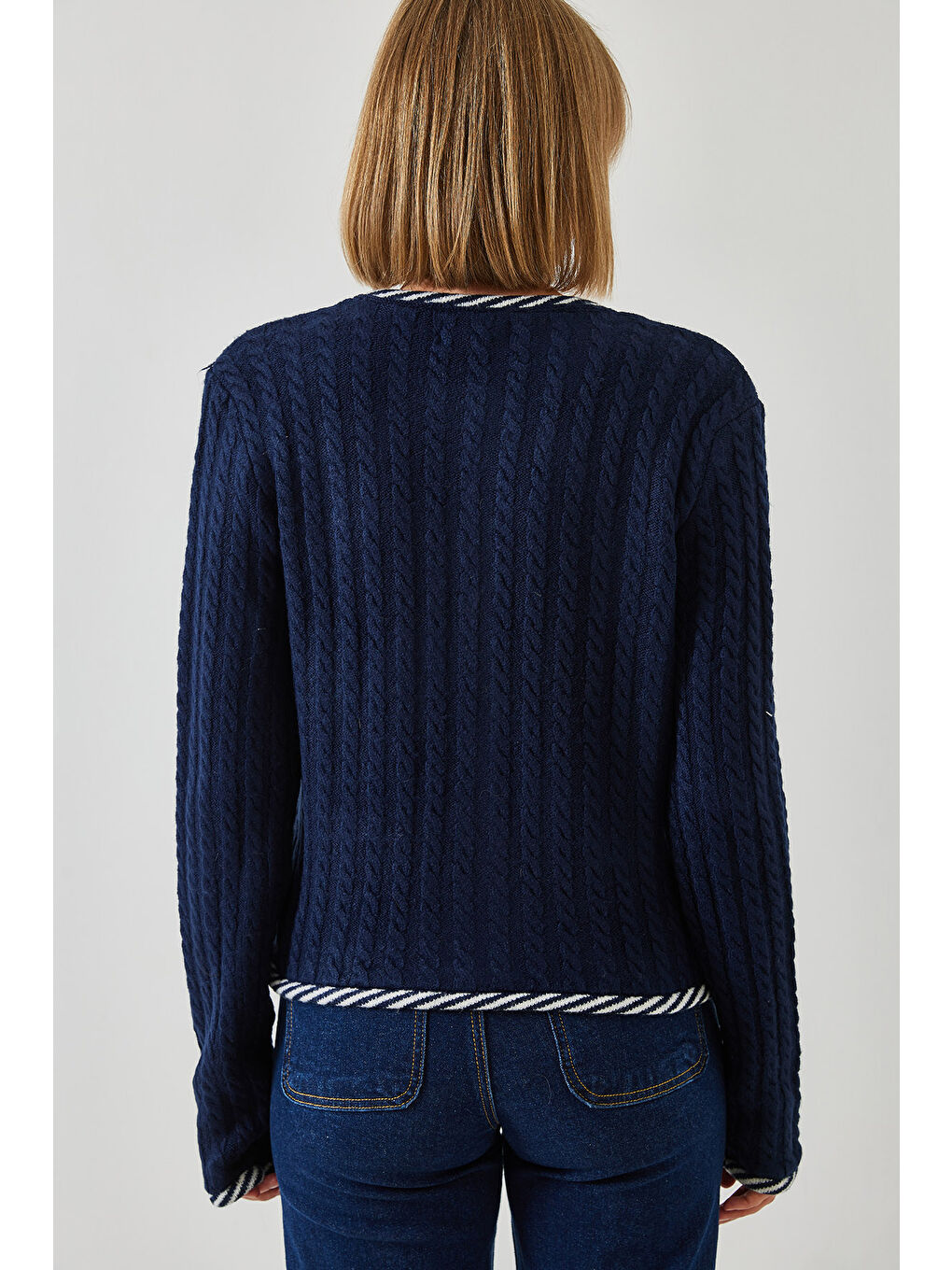 Lacivert Kadın Saç Örgülü Cepli Triko Hırka-5