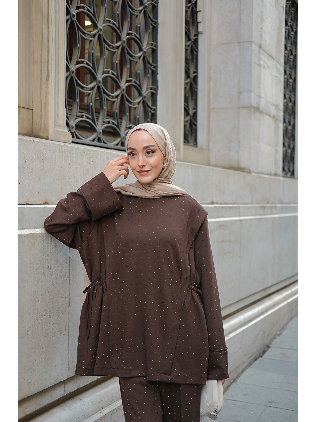 Kadın Taş Detay Beli Lastikli Takım Kahverengi-4