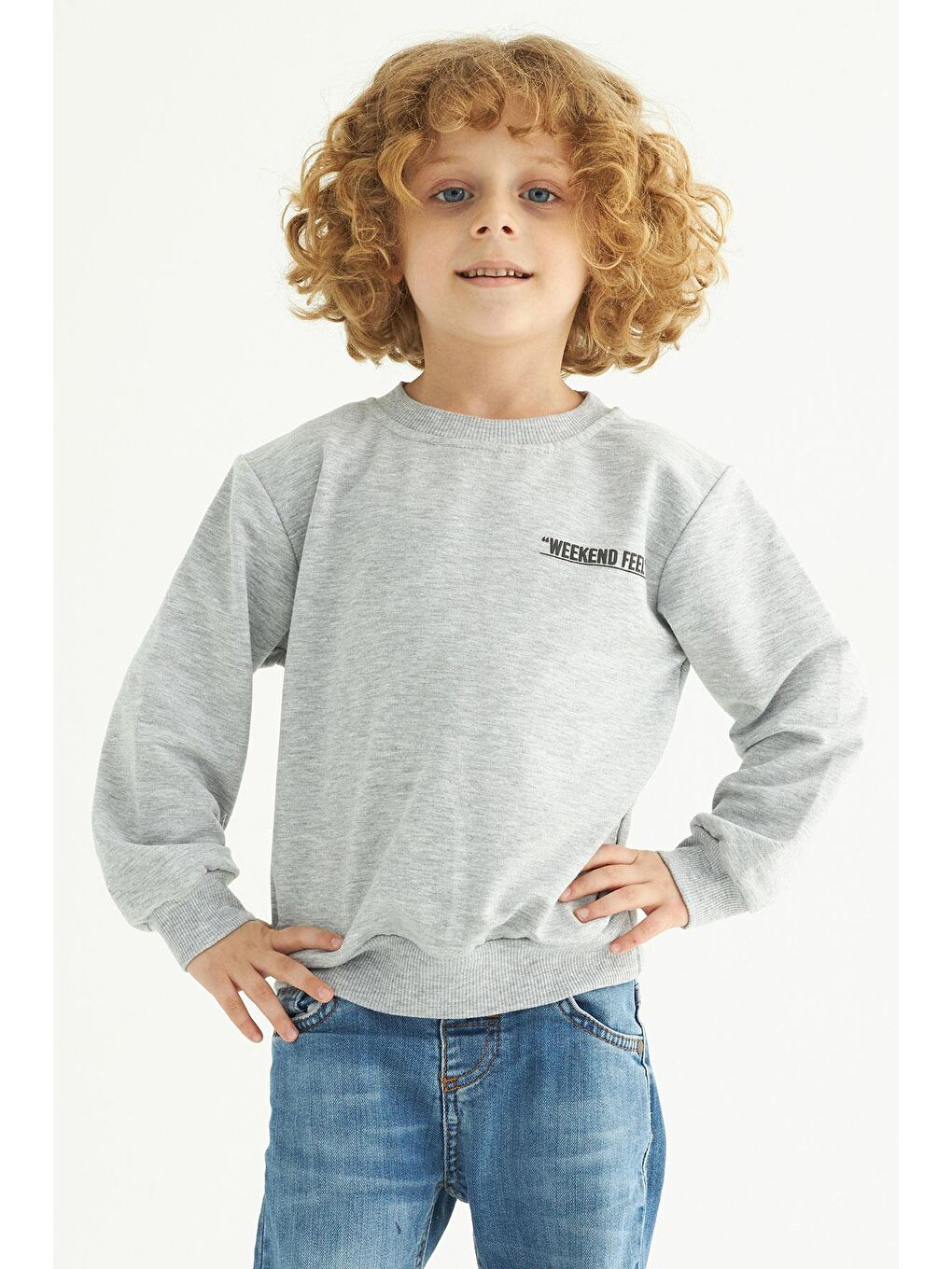 Gri Bisiklet Yaka Weekend Feel Baskılı Erkek Çocuk Sweatshirt