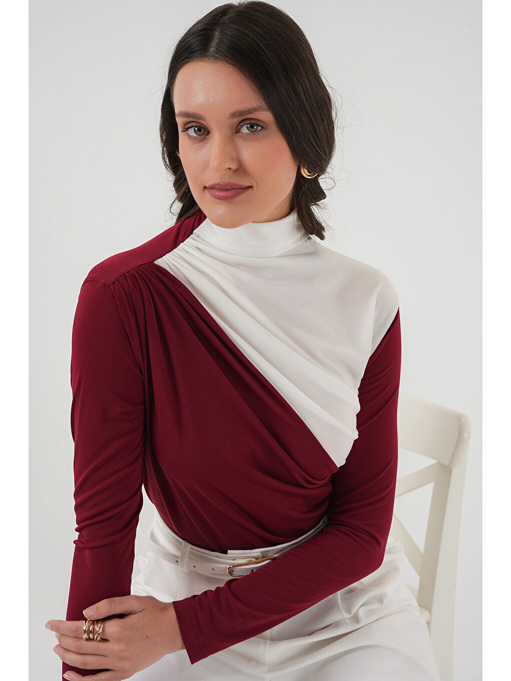 940 Büzgü Detaylı Sandy Bluz - Bordo-4