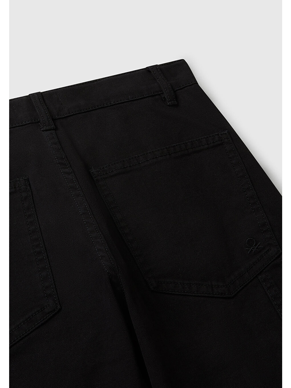 Erkek Çocuk Siyah Logo ve Cep Detaylı Düğmeli Streç Denim Bermuda Şort-2