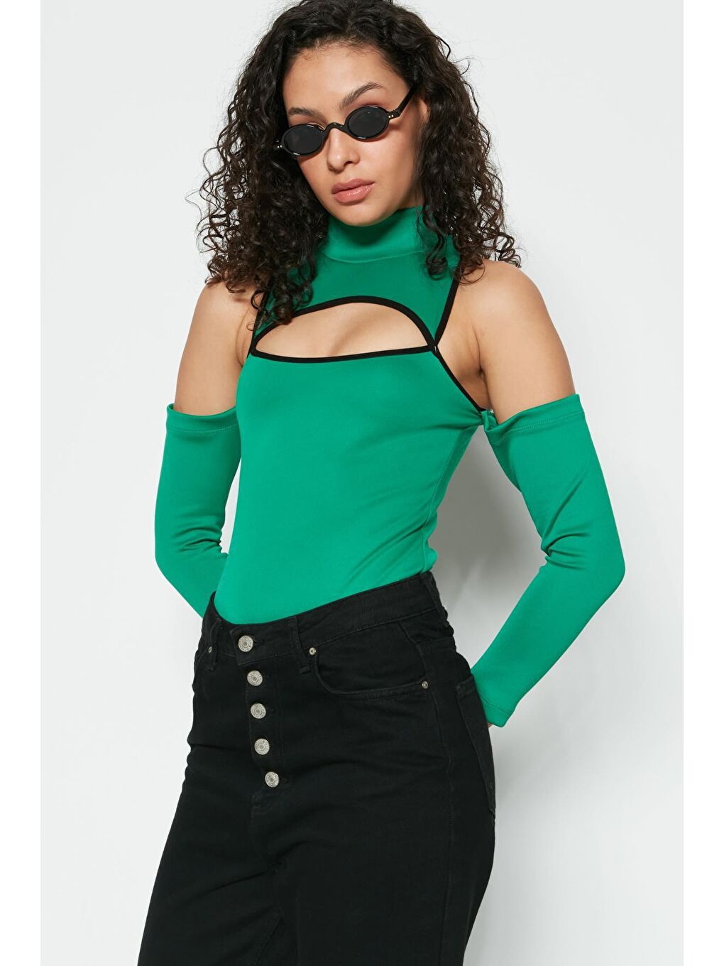 Pencere Detaylı Uzun Kollu Bodysuit 9154 Yeşil-1