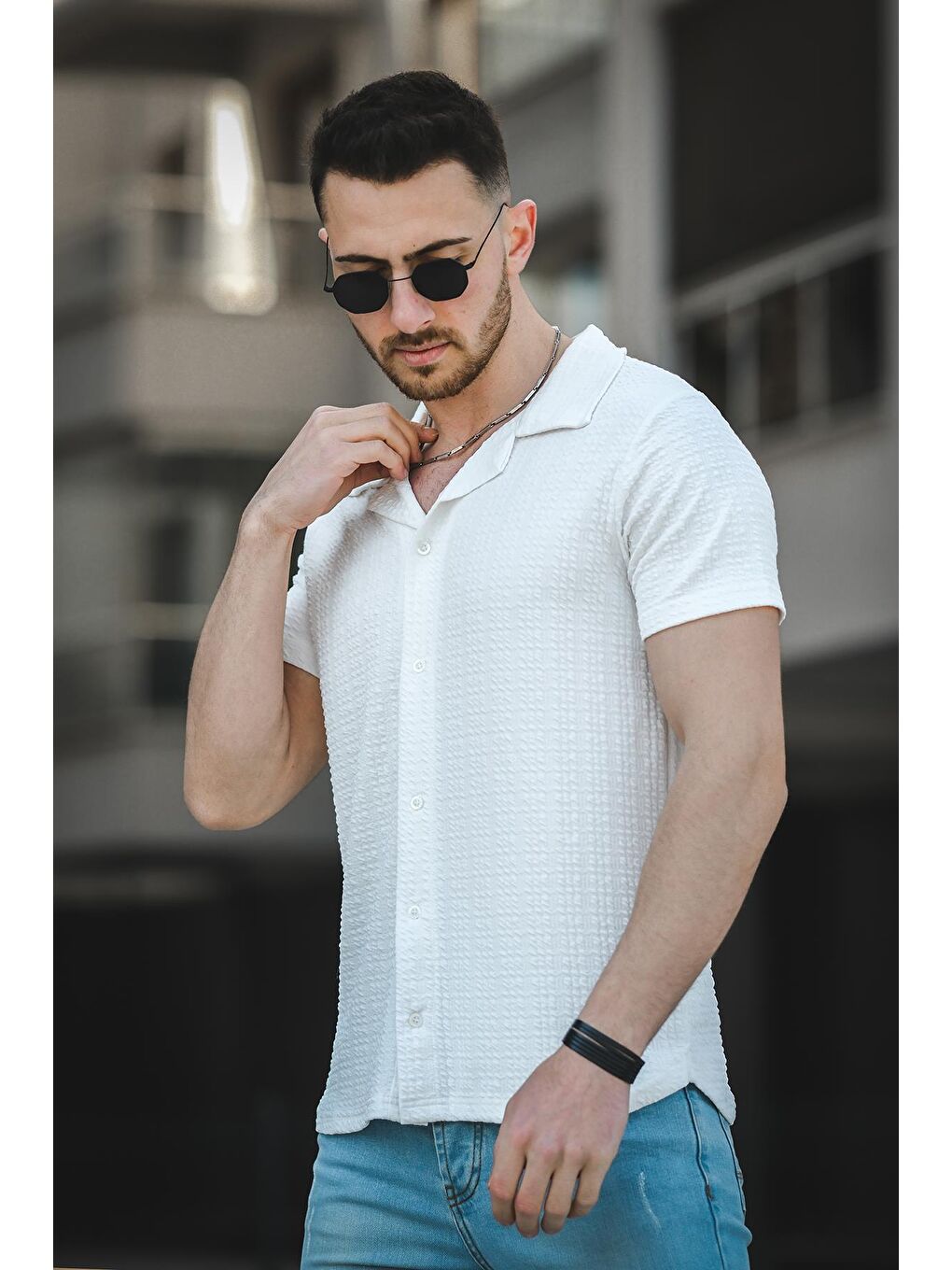 Oksit Beyaz Dokulu Slim Fit Full Likralı Kısa Kol Apaç Yaka Erkek Gömlek - 2