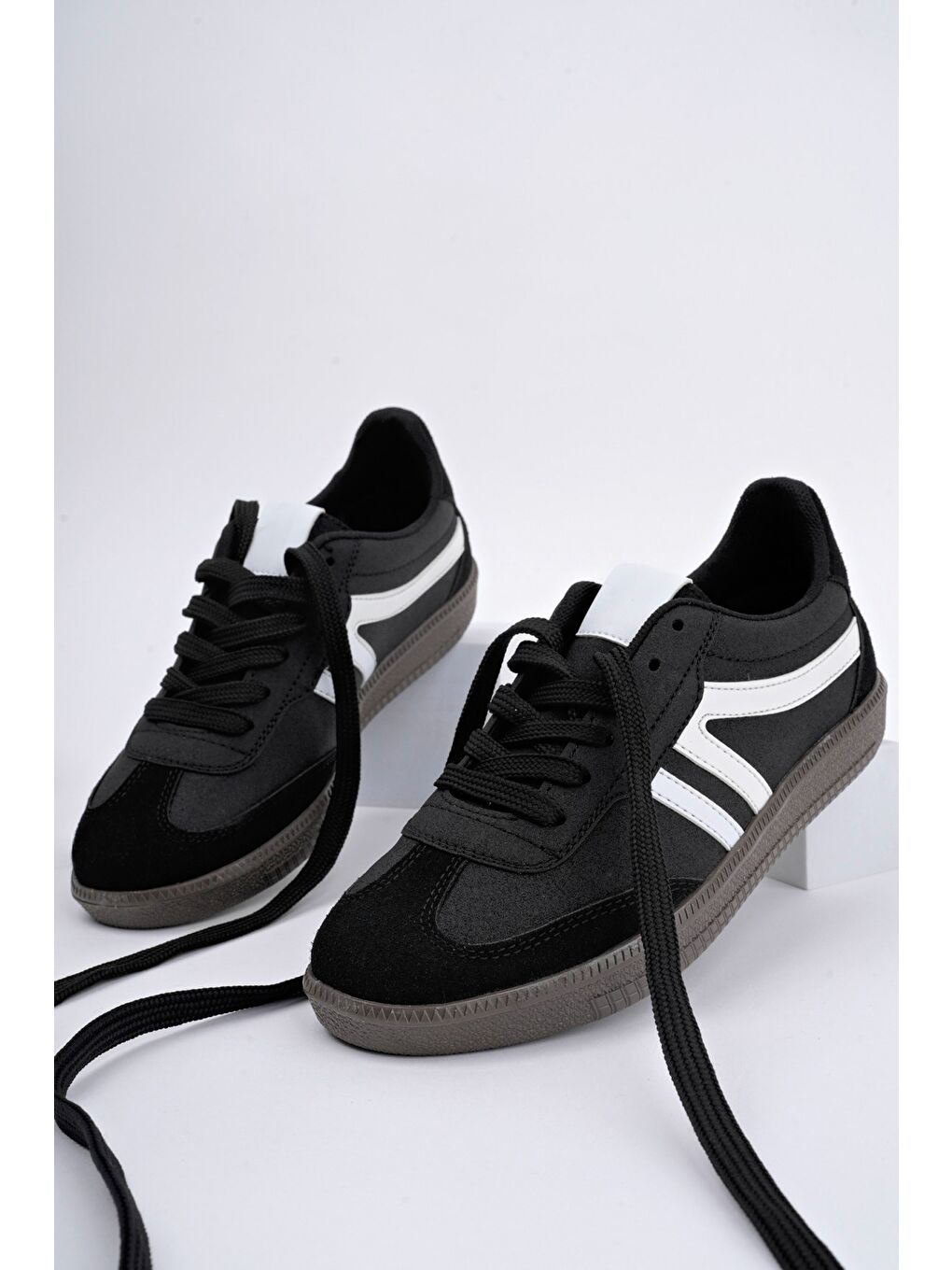 Muggo Siyah GARCİA Unisex Ortopedik Günlük Bağcıklı Yürüyüş Koşu Sneaker Spor Ayakkabı
