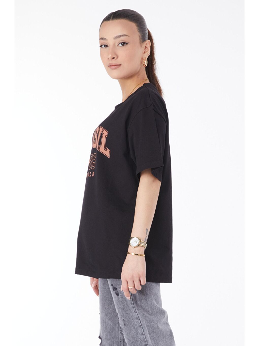 Bisiklet Yaka Kadın Siyah Kısa Kollu Baskılı Tişört - 24647-3