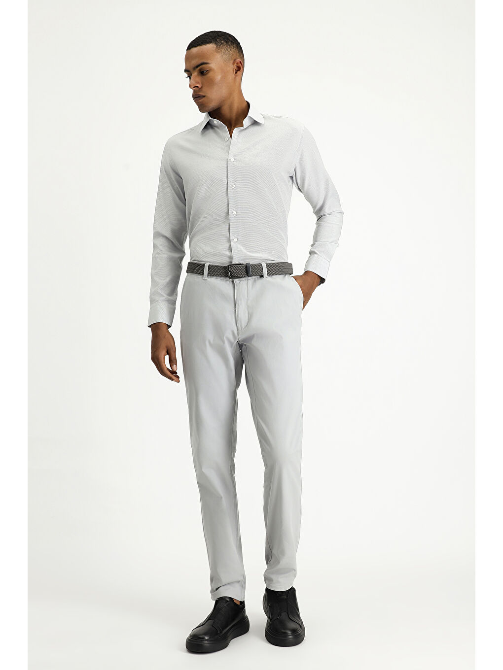 Siyah Uzun Kol Slim Fit Dar Kesim Klasik Desenli Pamuklu Kolay Ütülenebilir Gömlek-1