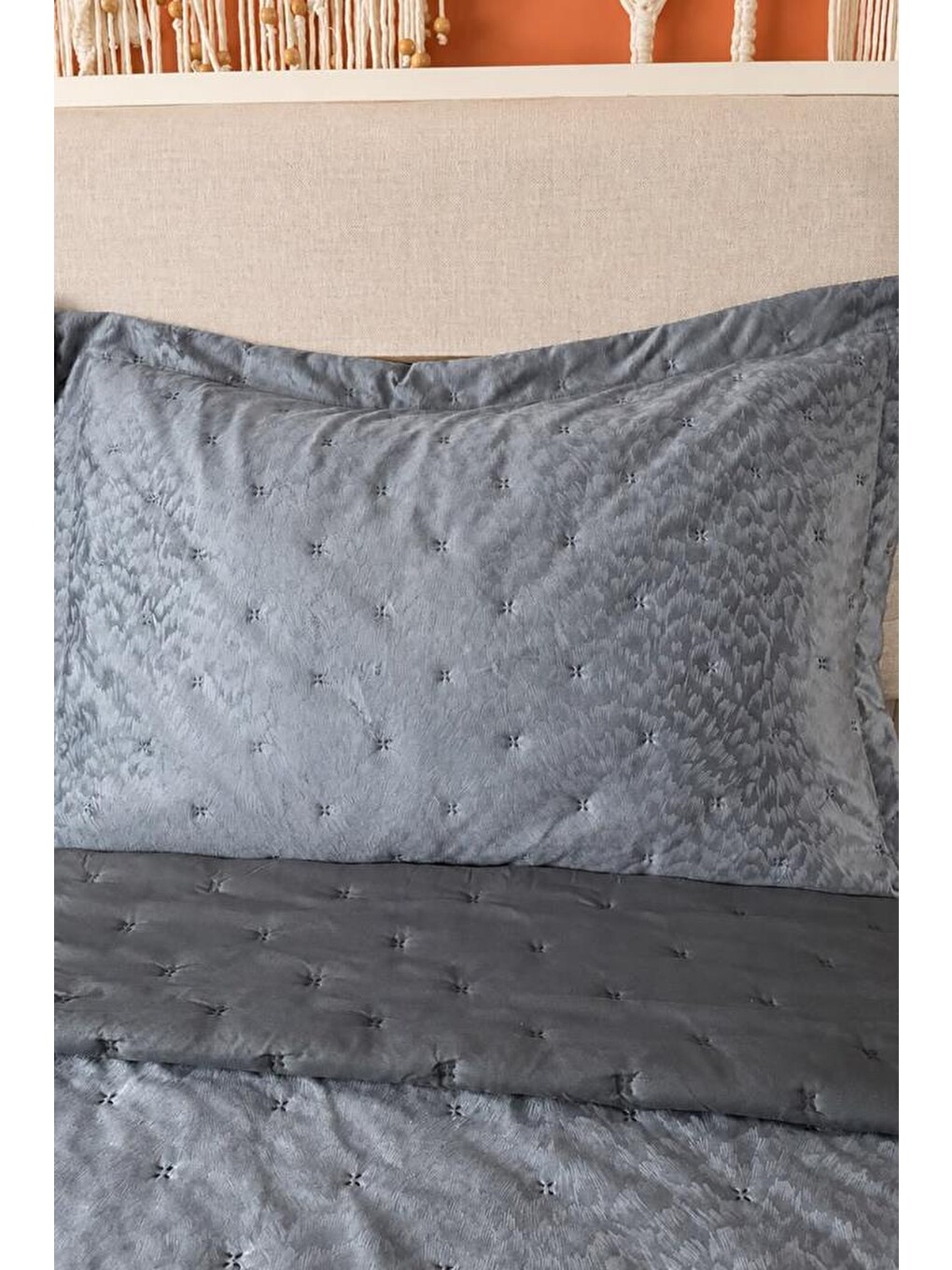 Secret Elyaf Dolgulu Çift Kişilik 240x260 Cm Yatak Örtüsü Antrasit-1