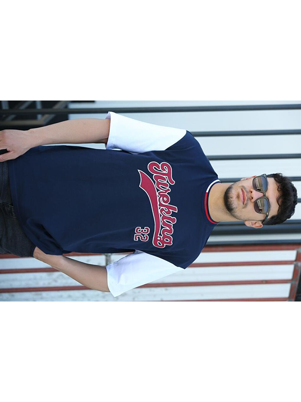 Tureking Nakışlı Kısa Kollu Tişört Oversize-Lacivert