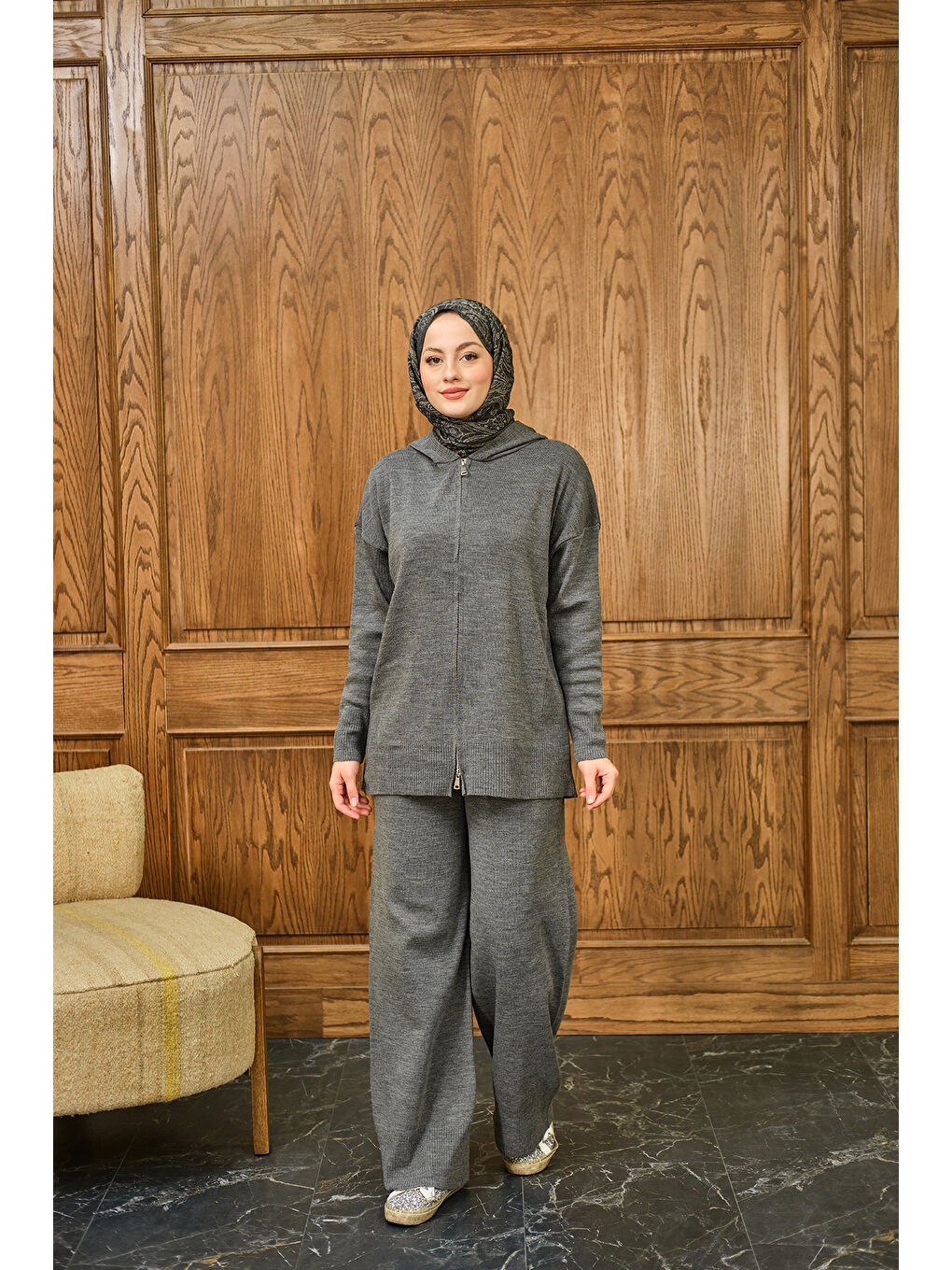 Kadın Kendinden Desenli Triko Takım Gri-1