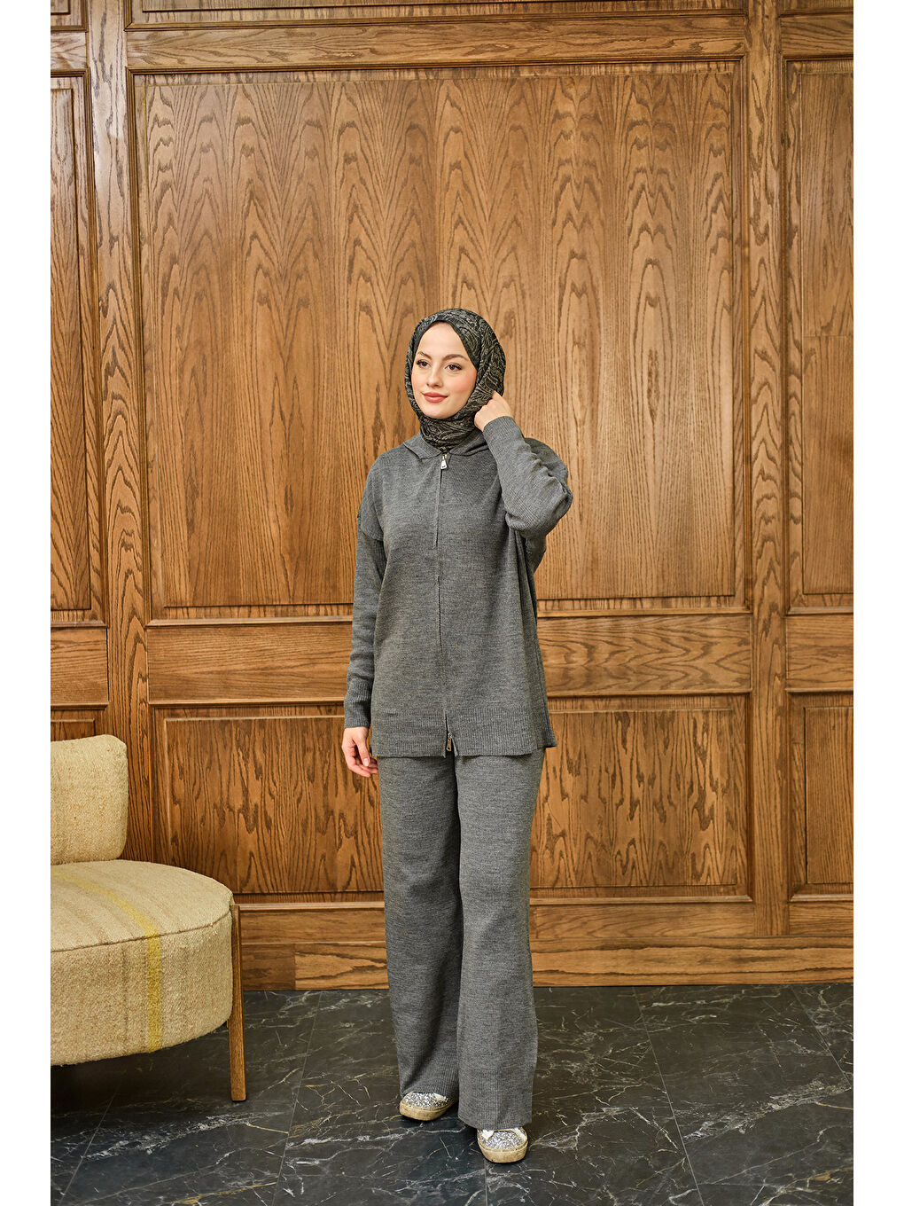 Kadın Kendinden Desenli Triko Takım Gri-3