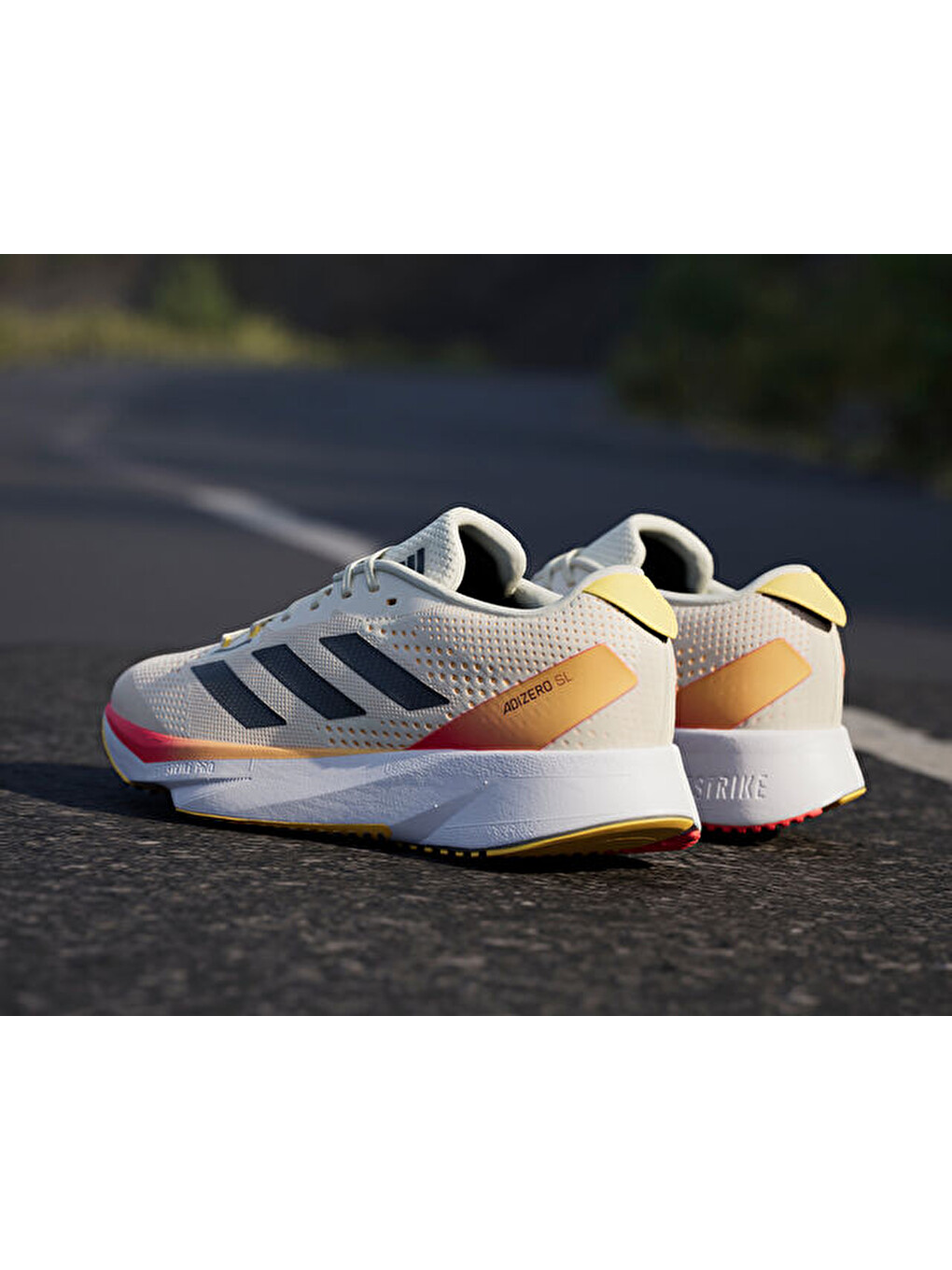 Ekru Adizero Sl Unisex Koşu Ayakkabısı Ig3336 Krem-3
