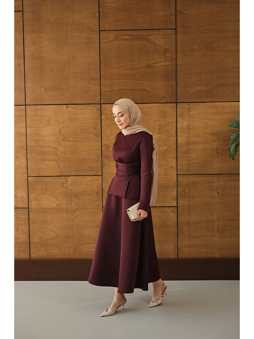 Kadın Bel Bağlamalı Etekli Takım Bordo