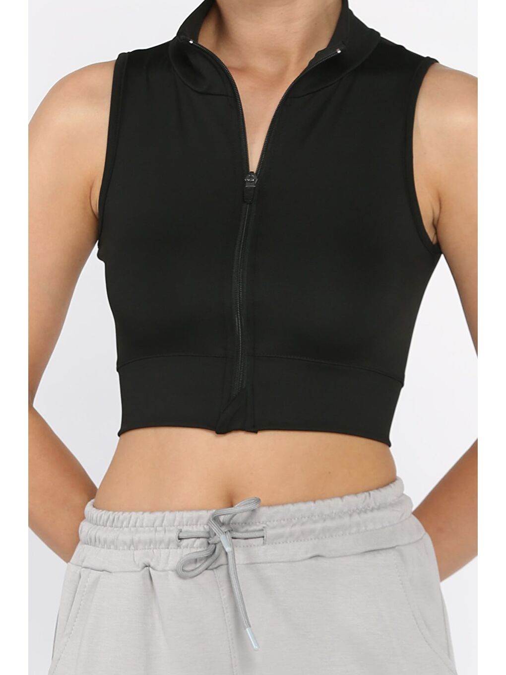Siyah Kadın Ön Fermuarlı Elastanlı Crop Top Bluz-3