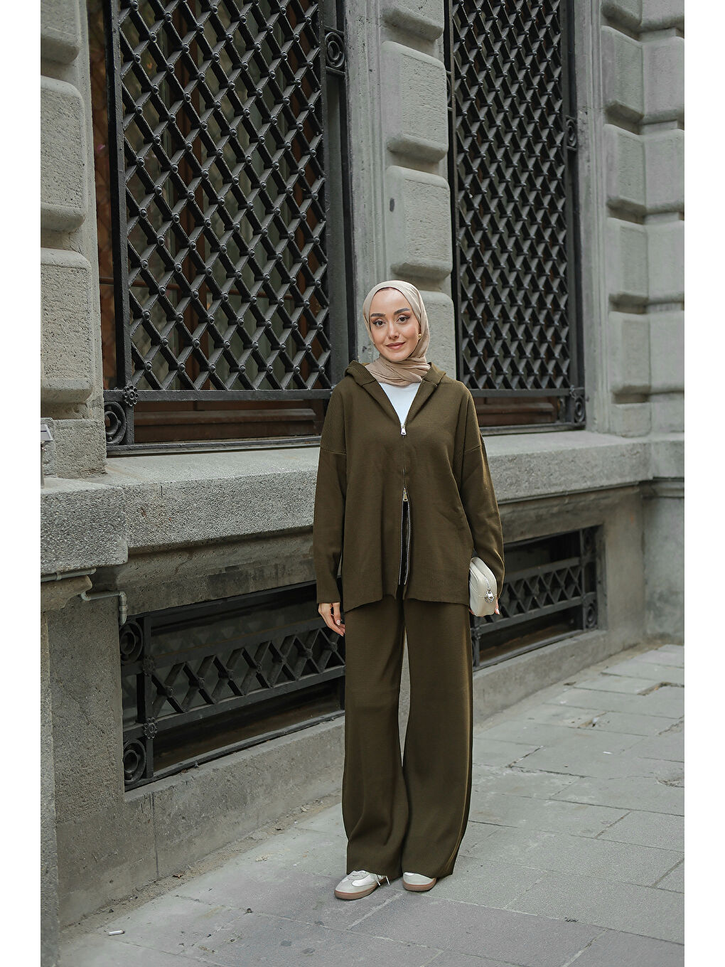 Kadın Kendinden Desenli Triko Takım Haki Yeşil-1