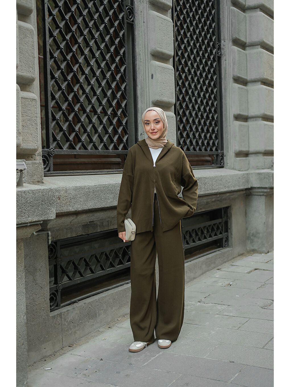 Kadın Kendinden Desenli Triko Takım Haki Yeşil-2