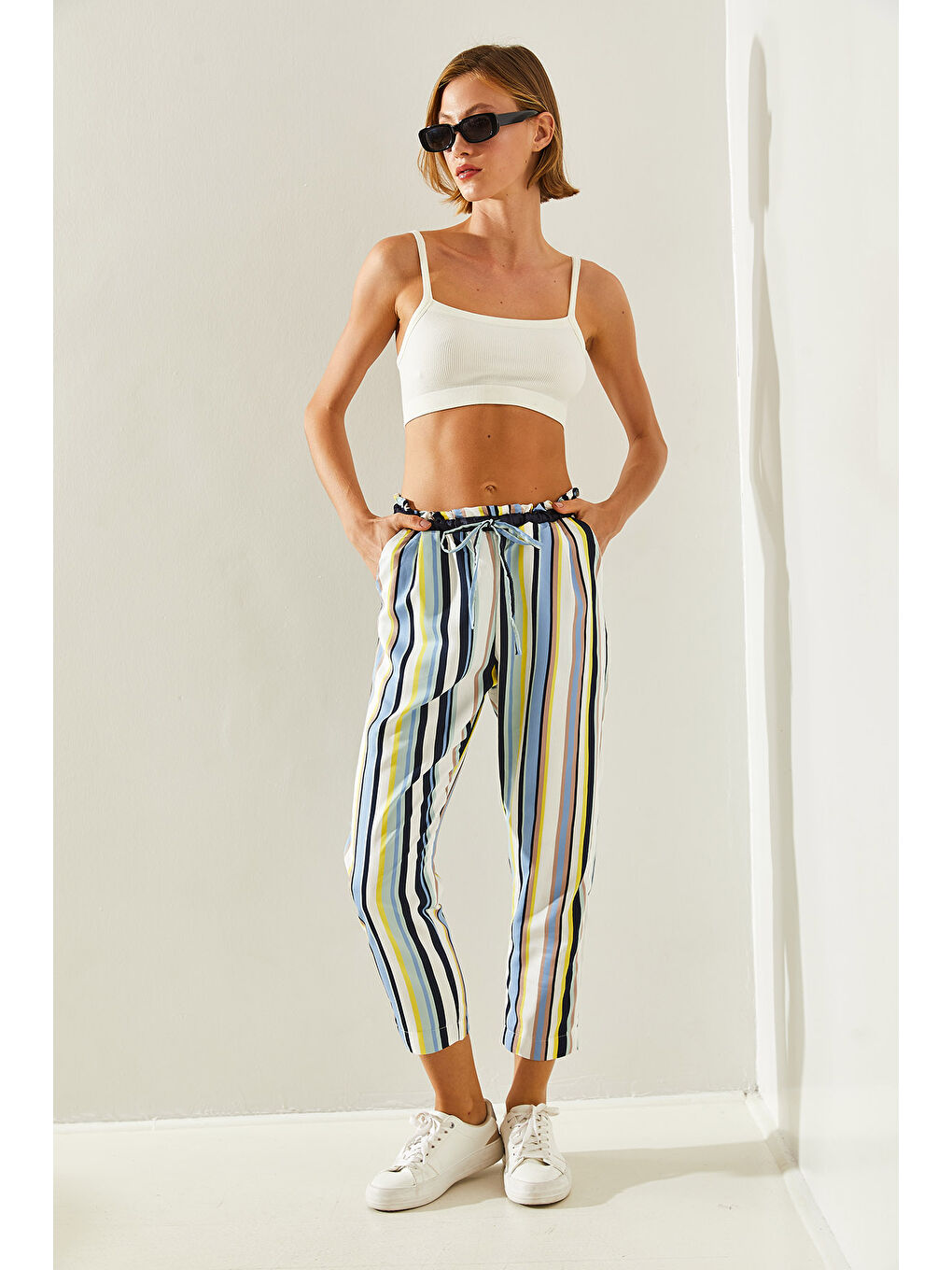 Ekru Çizgili Lastik Bel Bağlamalı Havuç Pantolon-2