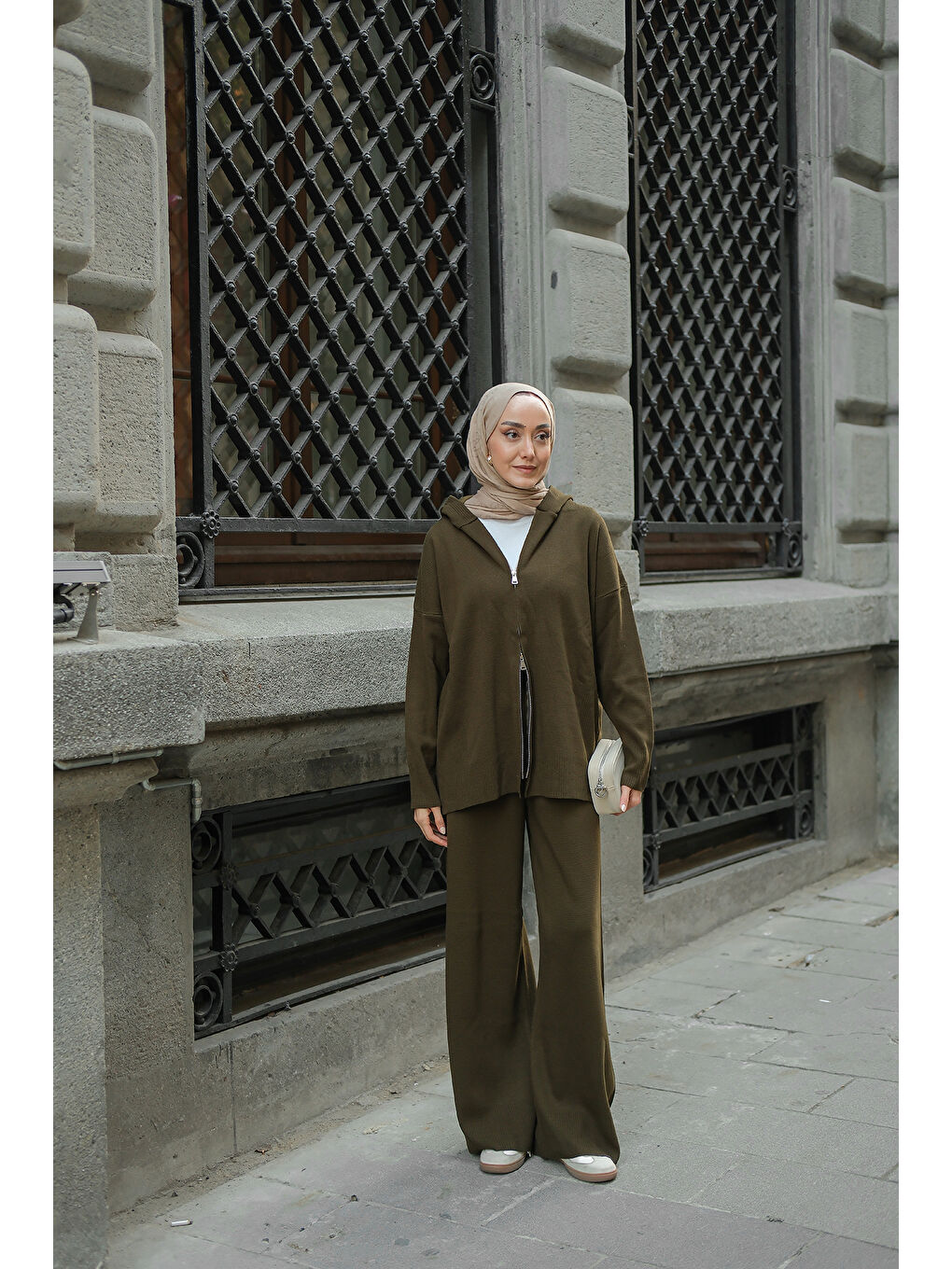 Kadın Kendinden Desenli Triko Takım Haki Yeşil-3