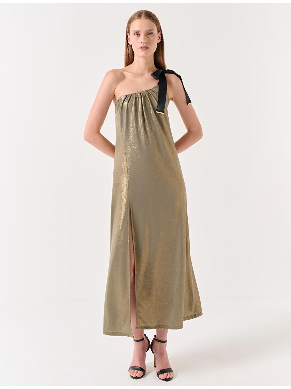 Haki Tek Omuz Parlak Yırtmaçlı Maxi Elbise