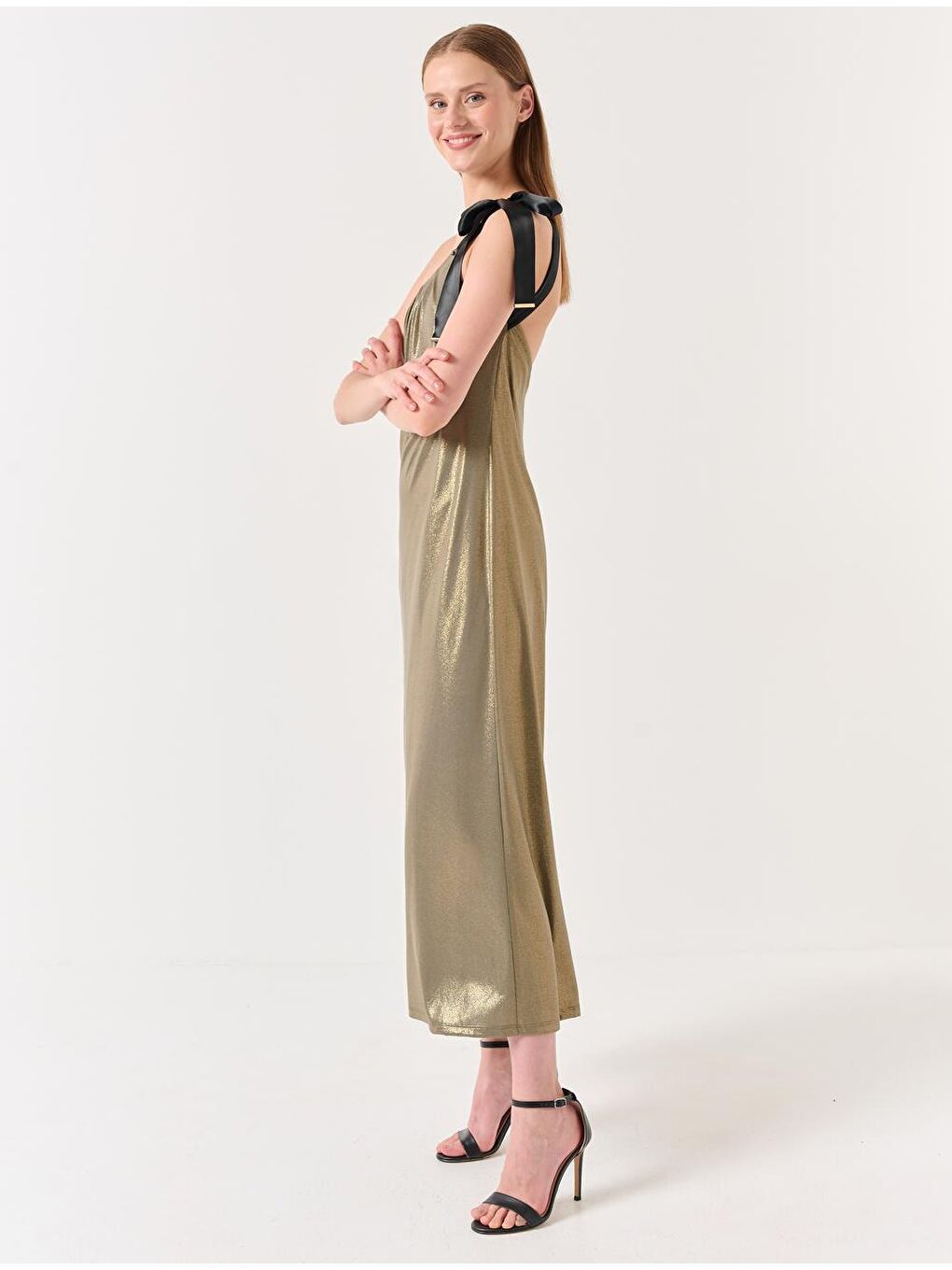 Haki Tek Omuz Parlak Yırtmaçlı Maxi Elbise-3
