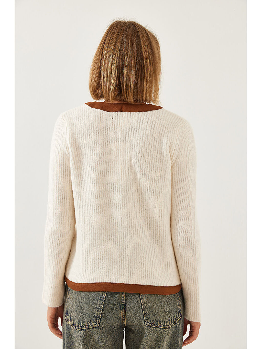 Beyaz Kadın Cep Desenli Triko Hırka-4