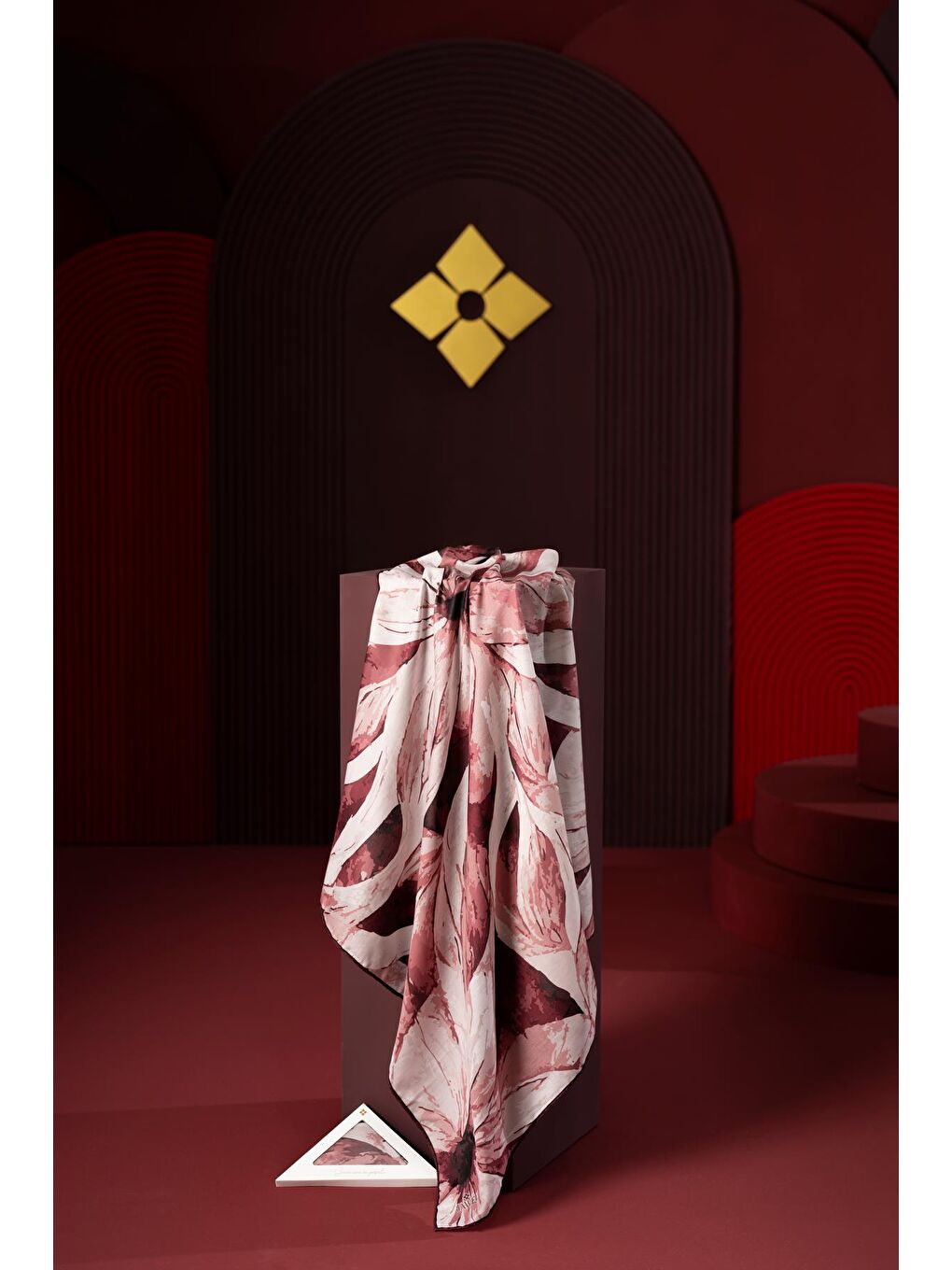 Bordo Kadın Masalia Soft Eşarp