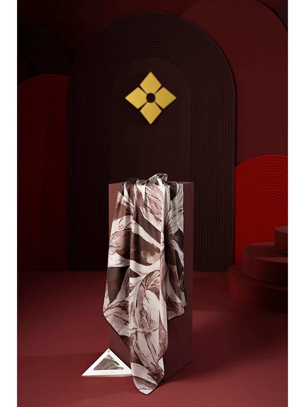 Kahverengi Kadın Masalia Soft Eşarp