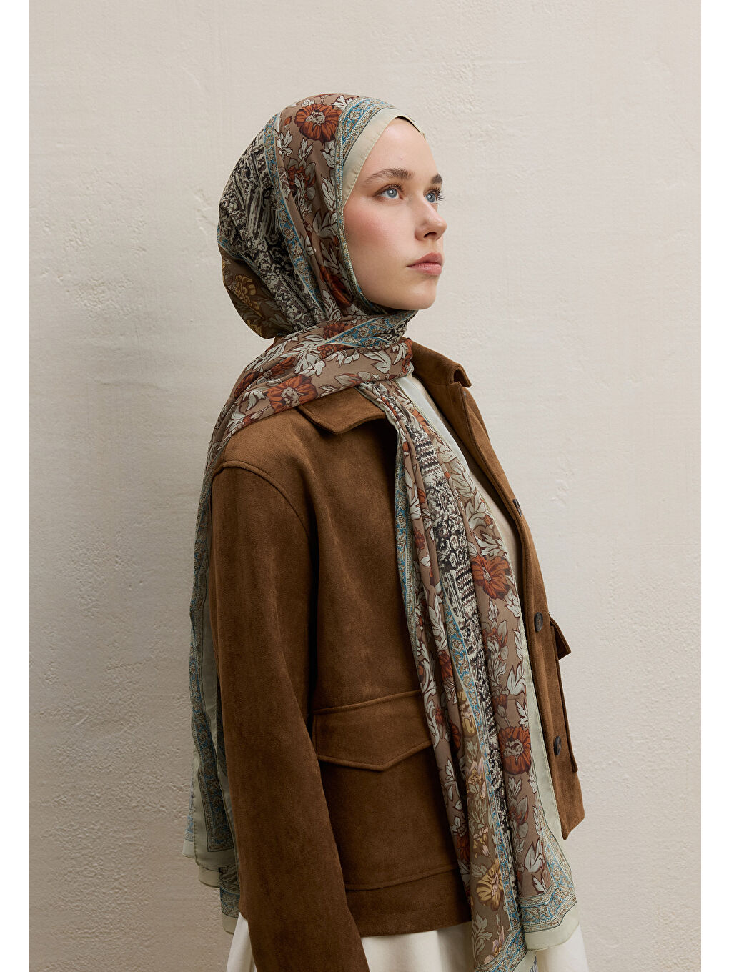 Kahverengi Adella Desen İpek Krep Şal Toprak-1