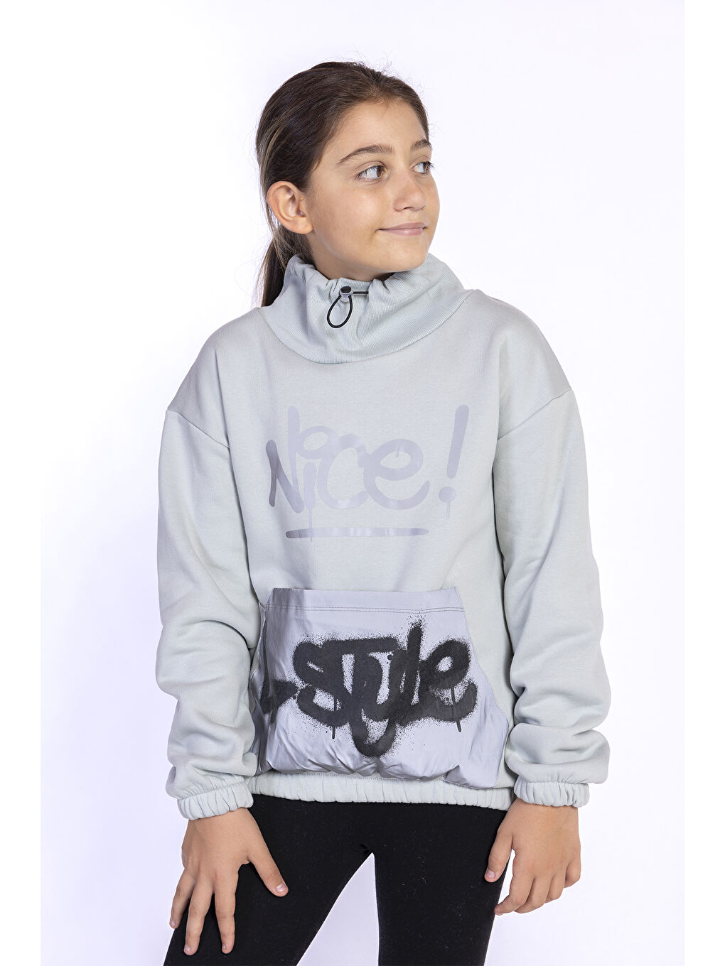 Toontoykids Yeşil Kız Çocuk Bol Yaka Reklektörlü Kanguru Cepli Sweatshirt