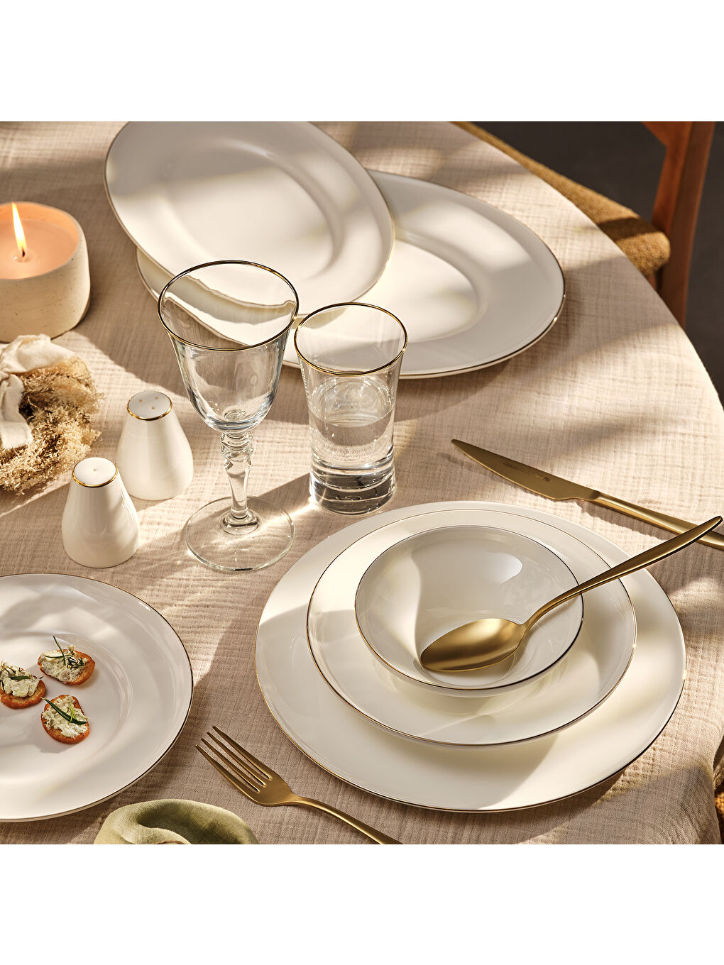 Beyaz Alicia Fine Bone 60 Parça 12 Kişilik Yuvarlak Yemek Takımı Gold-2