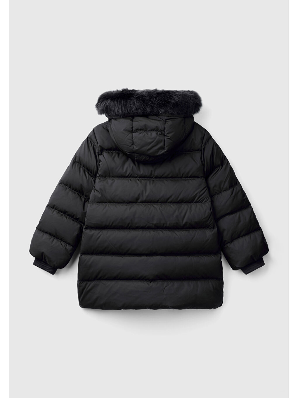 Kız Çocuk Siyah Sol Göğsü Logolu Çıkarılabilir Kapüşonlu Uzun Kuş Tüyü Ceket-1