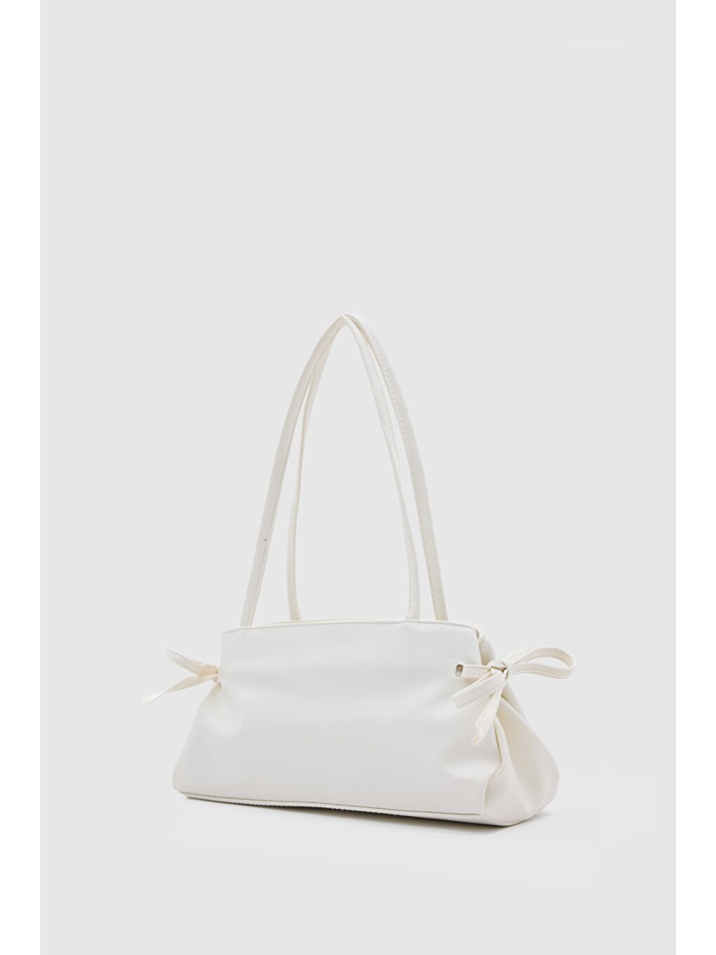 Ekru Baggy Fiyonklu Baget Çanta Krem-1