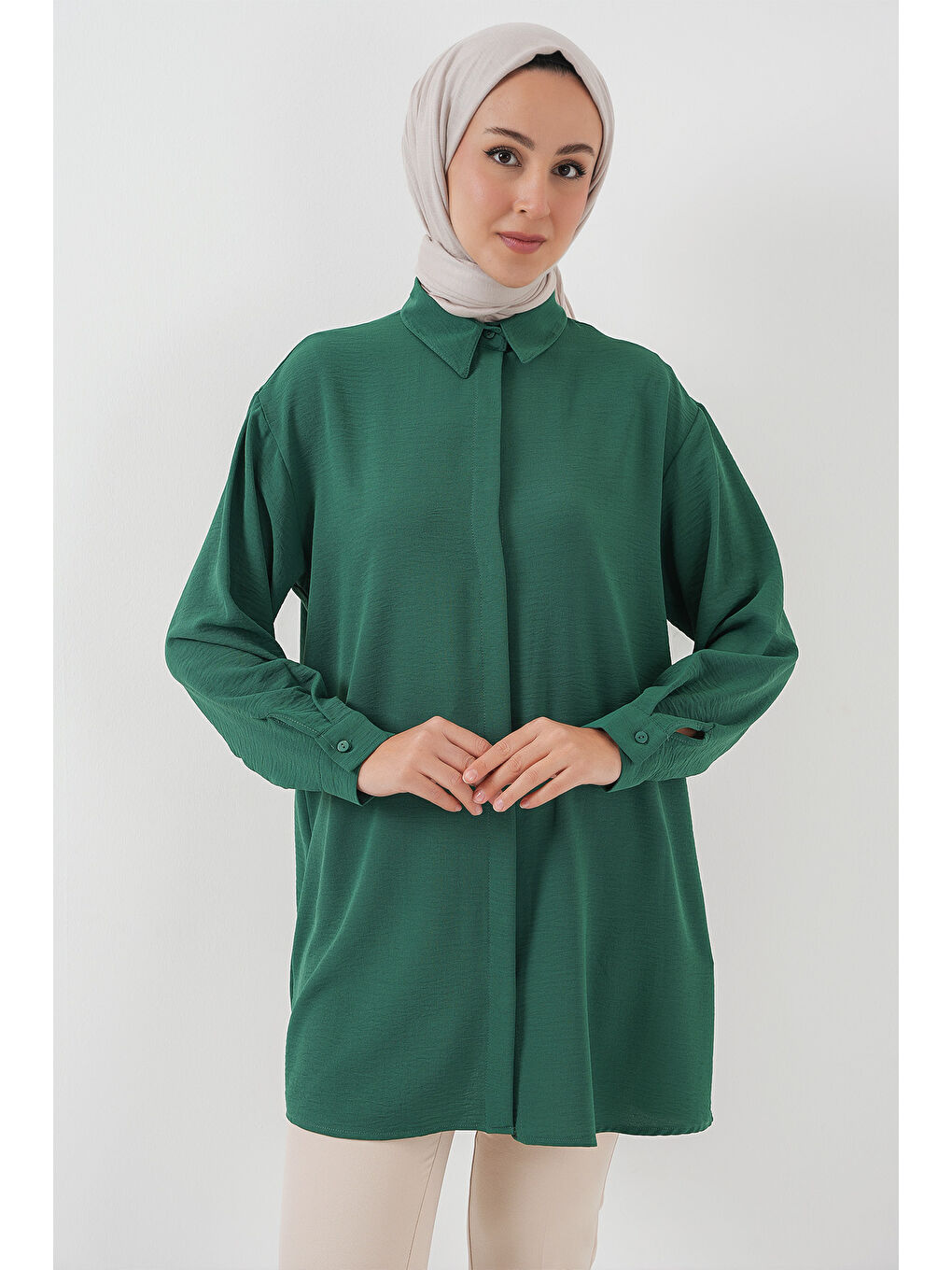 Kadın Uzun Gömlek Tunik 5945 - Zümrüt Yeşili