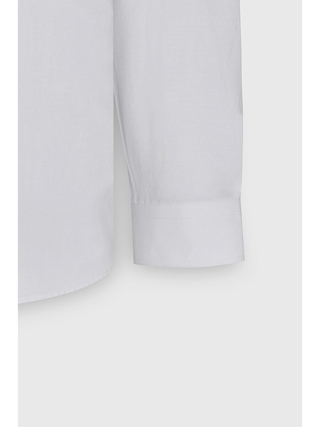 Erkek Beyaz Pamuklu Dar Kesim Klasik Yaka Armürlü Gömlek-7