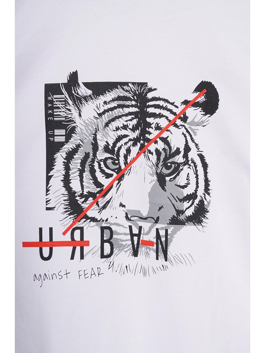 Bisiklet Yaka Kaplan Baskılı Beyaz Renk Erkek Çocuk Tshirt-1